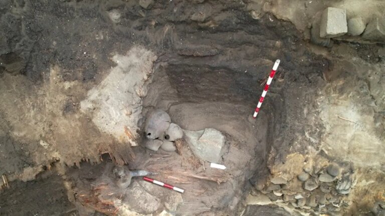 ancient peru woman remains